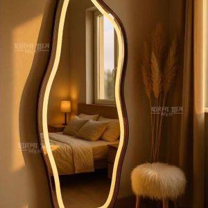 𝐏𝐫𝐞𝐦𝐢𝐮𝐦 𝐋𝐮𝐱𝐮𝐫𝐲 𝐃𝐫𝐞𝐬𝐬𝐢𝐧𝐠 𝐋𝐄𝐃 𝐌𝐢𝐫𝐫𝐨𝐫 size 24''/60''inch